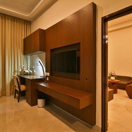 Accord Chrome Hotel Chennai Exterior photo